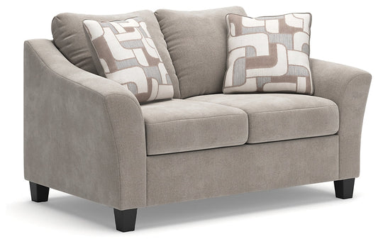 Willarae Loveseat