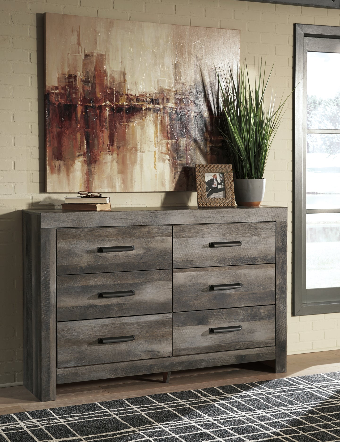 Wynnlow Six Drawer Dresser Milwaukee Furniture of Chicago - Furniture Store in Chicago Serving Humbolt Park, Roscoe Village, Avondale, & Homan Square