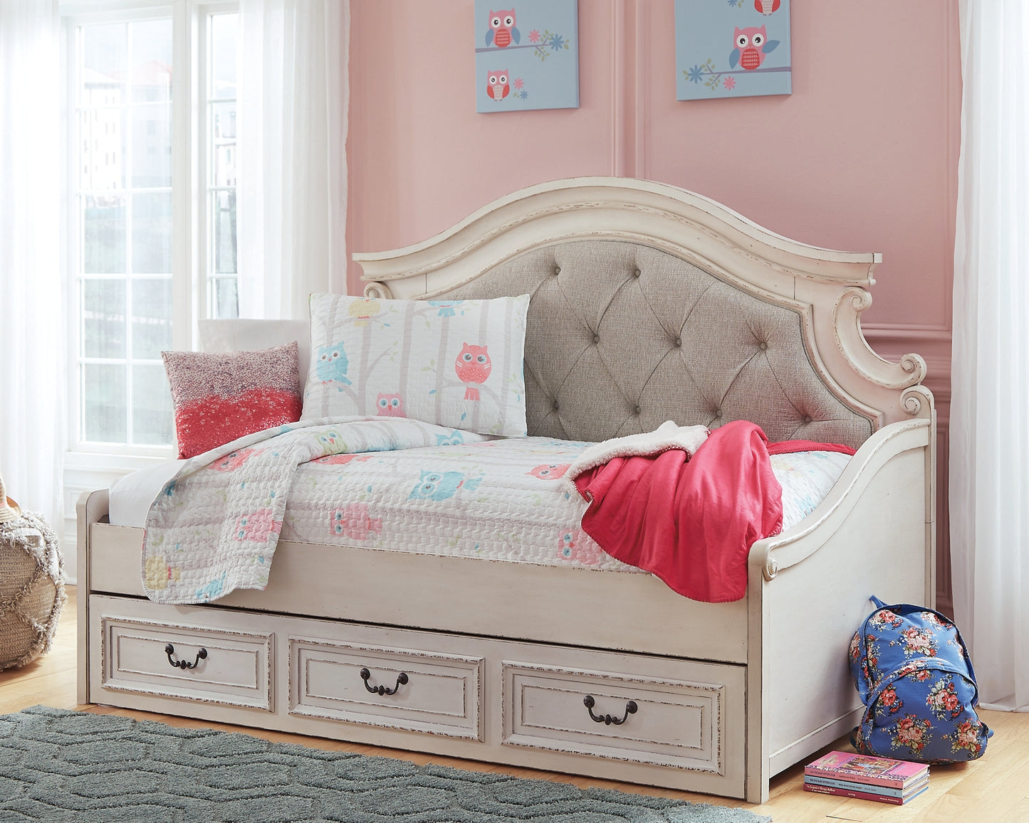 Realyn Twin Day Bed with 1 Large Storage Drawer Milwaukee Furniture of Chicago - Furniture Store in Chicago Serving Humbolt Park, Roscoe Village, Avondale, & Homan Square