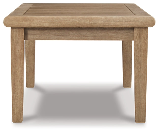Gerianne Rectangular Cocktail Table Milwaukee Furniture of Chicago - Furniture Store in Chicago Serving Humbolt Park, Roscoe Village, Avondale, & Homan Square