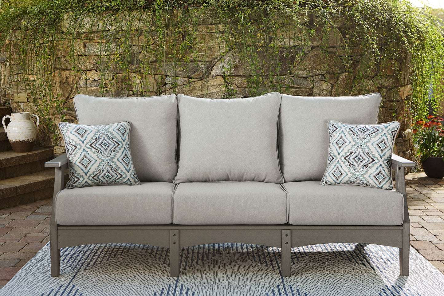 Visola Sofa with Cushion Milwaukee Furniture of Chicago - Furniture Store in Chicago Serving Humbolt Park, Roscoe Village, Avondale, & Homan Square