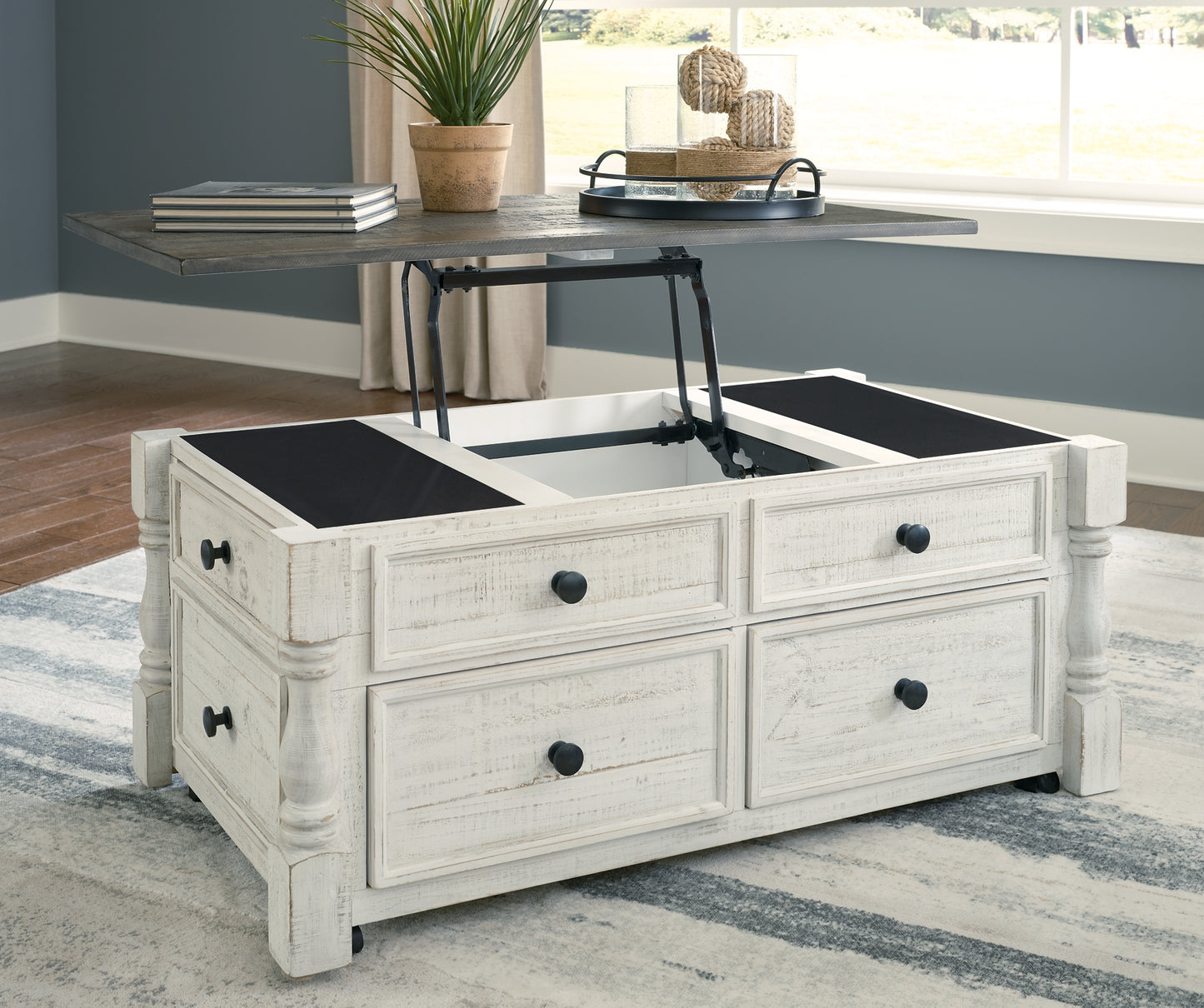 Havalance Lift Top Cocktail Table Milwaukee Furniture of Chicago - Furniture Store in Chicago Serving Humbolt Park, Roscoe Village, Avondale, & Homan Square