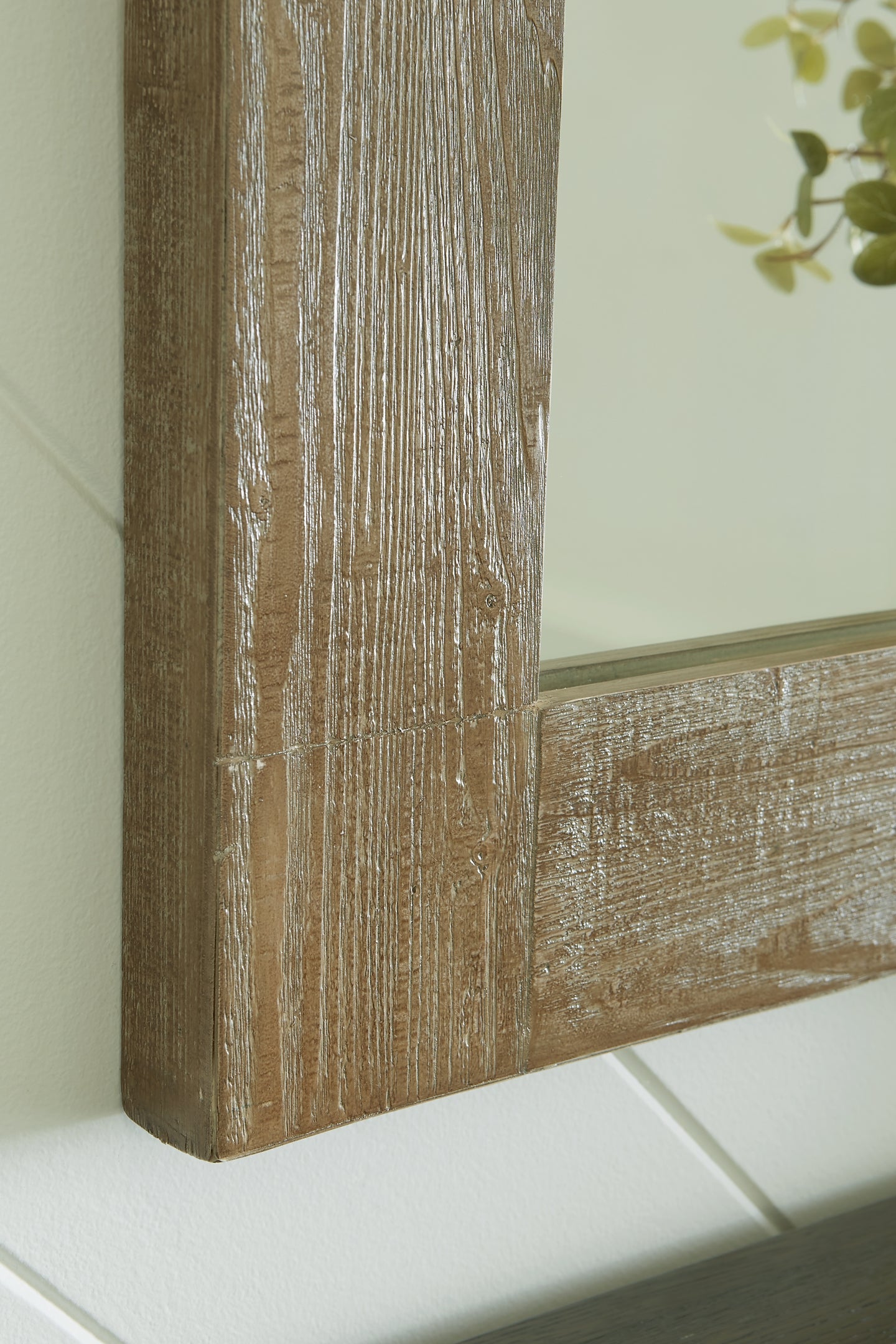 Waltleigh Accent Mirror Milwaukee Furniture of Chicago - Furniture Store in Chicago Serving Humbolt Park, Roscoe Village, Avondale, & Homan Square