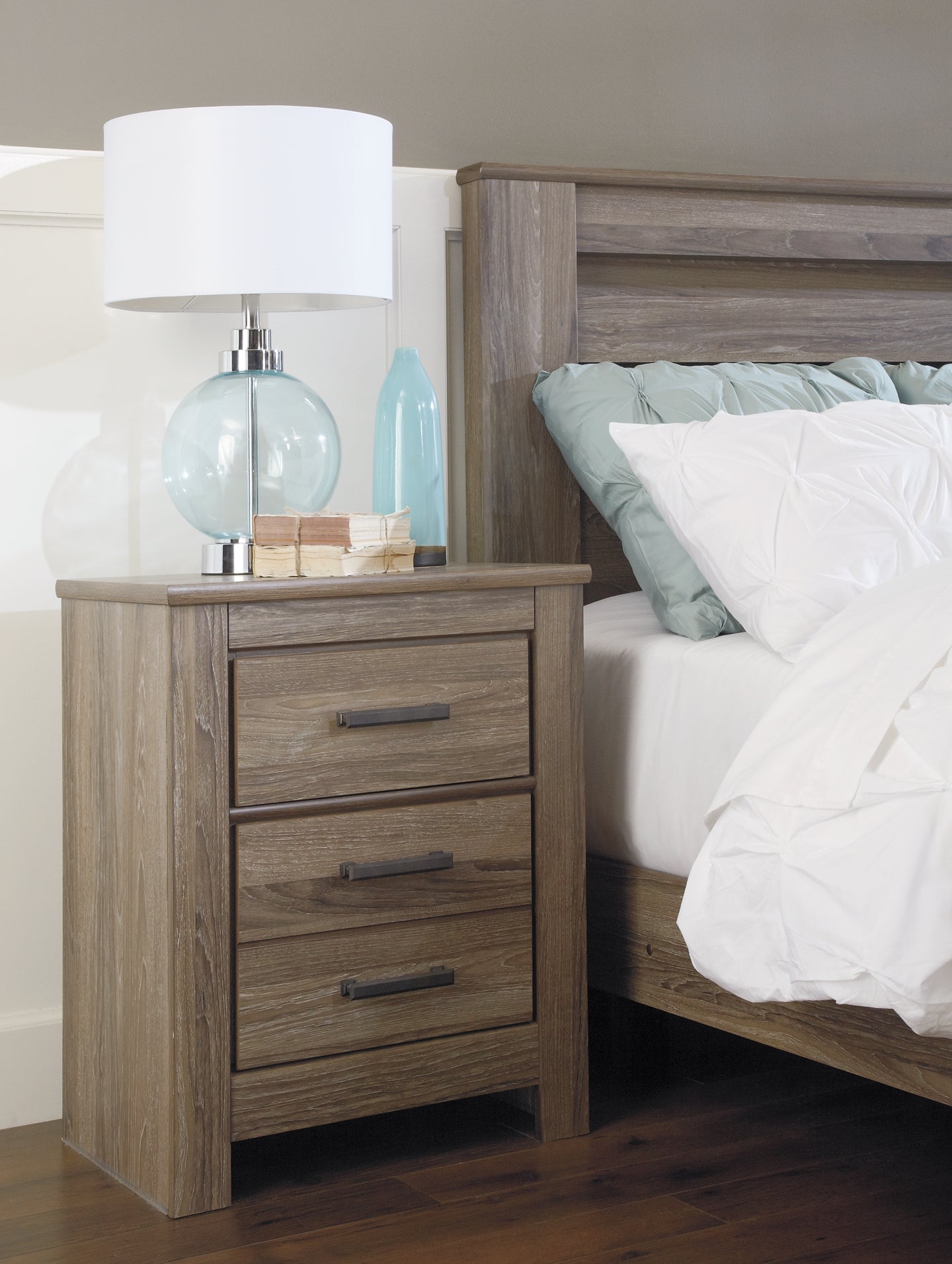 Zelen Queen/Full Panel Headboard with Mirrored Dresser, Chest and 2 Nightstands Milwaukee Furniture of Chicago - Furniture Store in Chicago Serving Humbolt Park, Roscoe Village, Avondale, & Homan Square