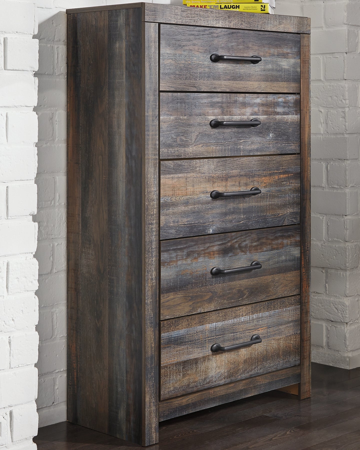 Drystan King Panel Headboard with Mirrored Dresser, Chest and 2 Nightstands Milwaukee Furniture of Chicago - Furniture Store in Chicago Serving Humbolt Park, Roscoe Village, Avondale, & Homan Square