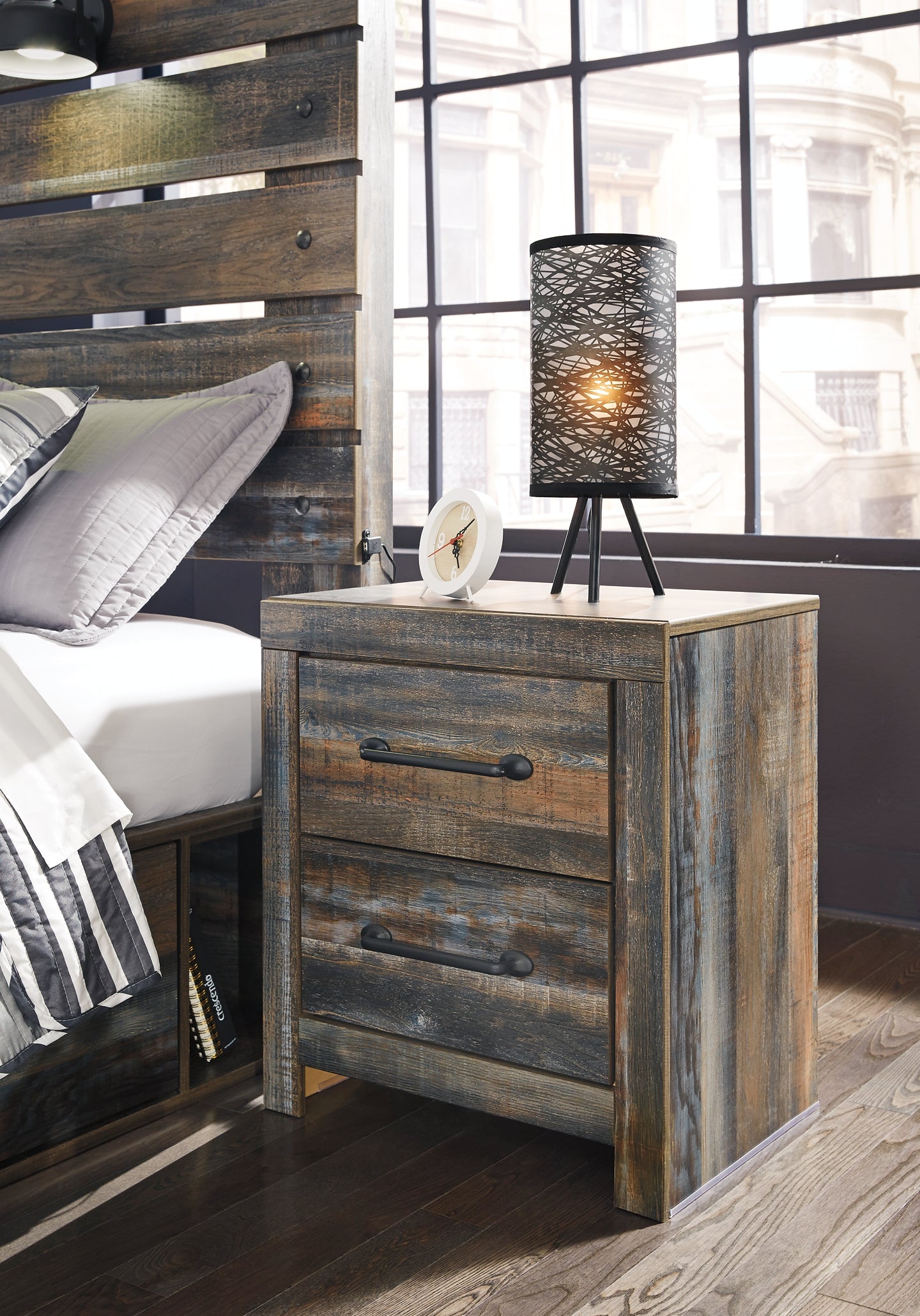 Drystan King Panel Headboard with Mirrored Dresser, Chest and 2 Nightstands Milwaukee Furniture of Chicago - Furniture Store in Chicago Serving Humbolt Park, Roscoe Village, Avondale, & Homan Square