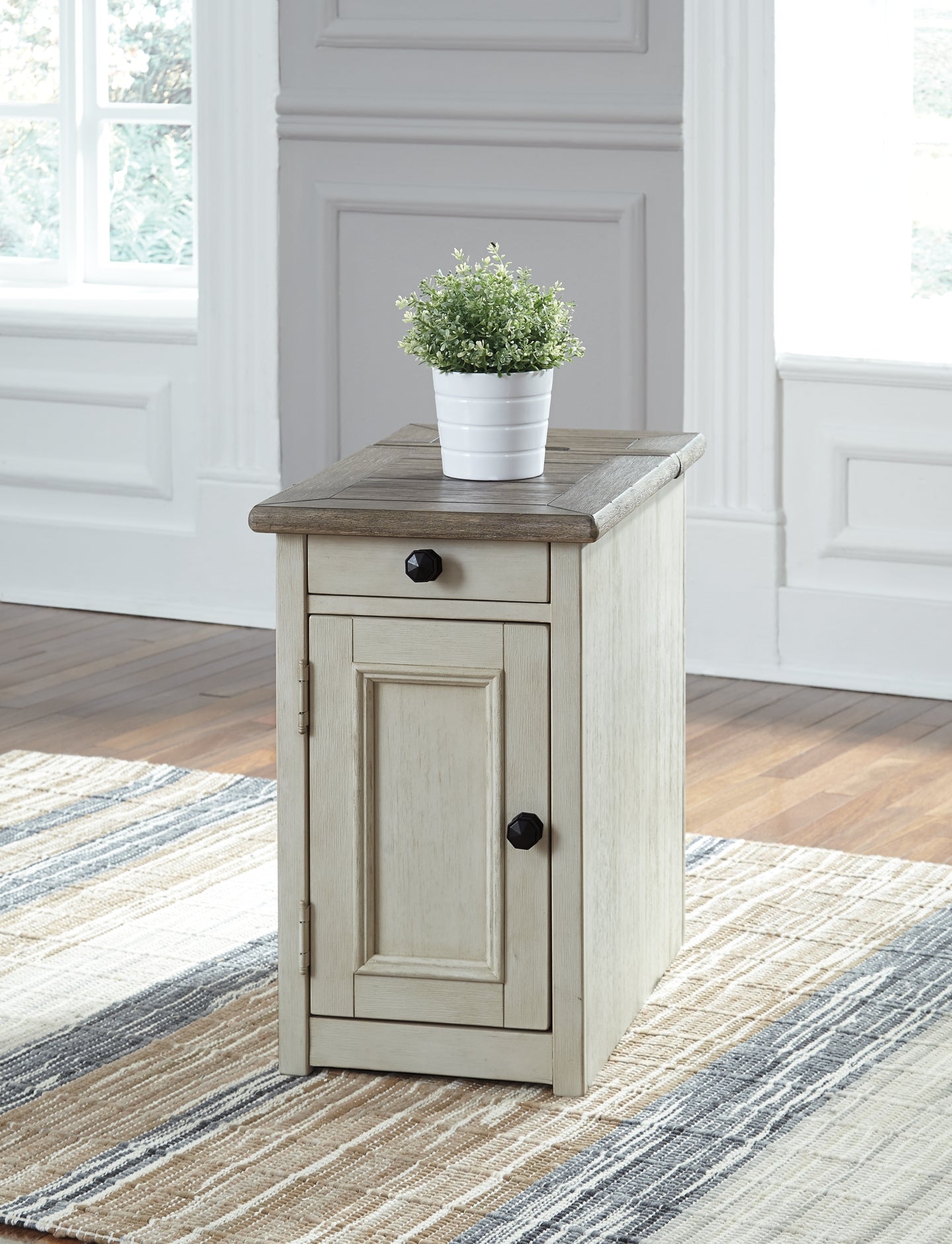 Bolanburg Coffee Table with 1 End Table Milwaukee Furniture of Chicago - Furniture Store in Chicago Serving Humbolt Park, Roscoe Village, Avondale, & Homan Square
