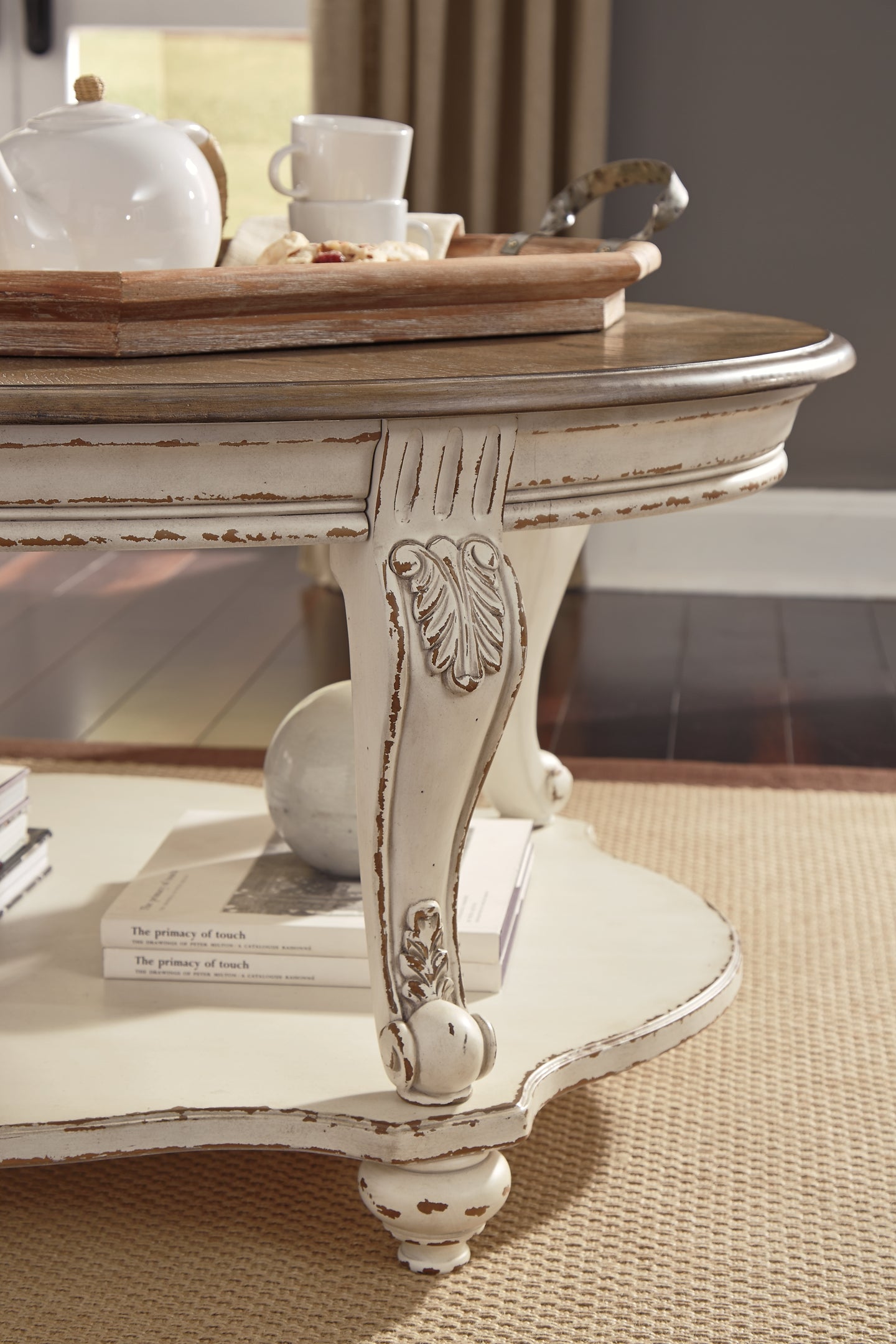 Realyn Coffee Table with 2 End Tables Milwaukee Furniture of Chicago - Furniture Store in Chicago Serving Humbolt Park, Roscoe Village, Avondale, & Homan Square