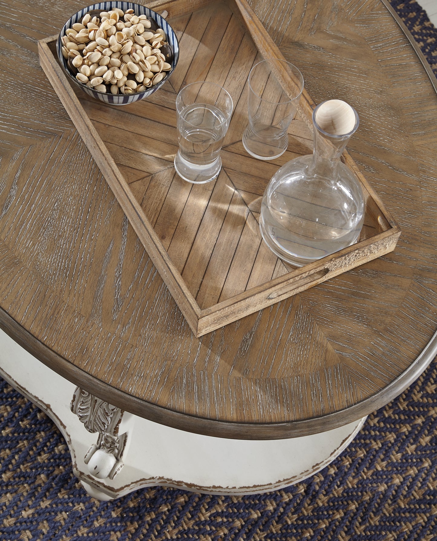 Realyn Coffee Table with 2 End Tables Milwaukee Furniture of Chicago - Furniture Store in Chicago Serving Humbolt Park, Roscoe Village, Avondale, & Homan Square