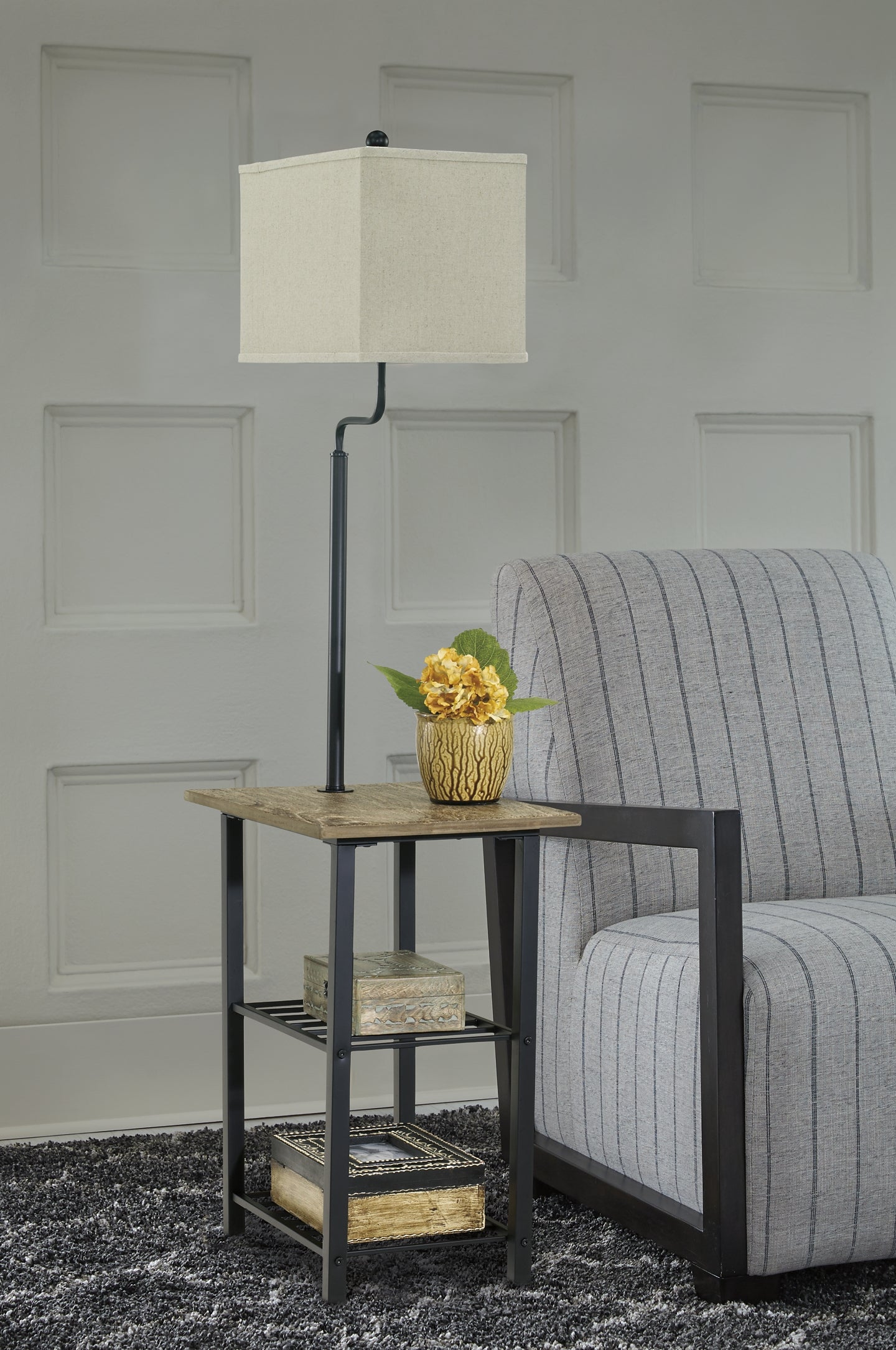 Shianne Metal Tray Lamp (1/CN) Milwaukee Furniture of Chicago - Furniture Store in Chicago Serving Humbolt Park, Roscoe Village, Avondale, & Homan Square