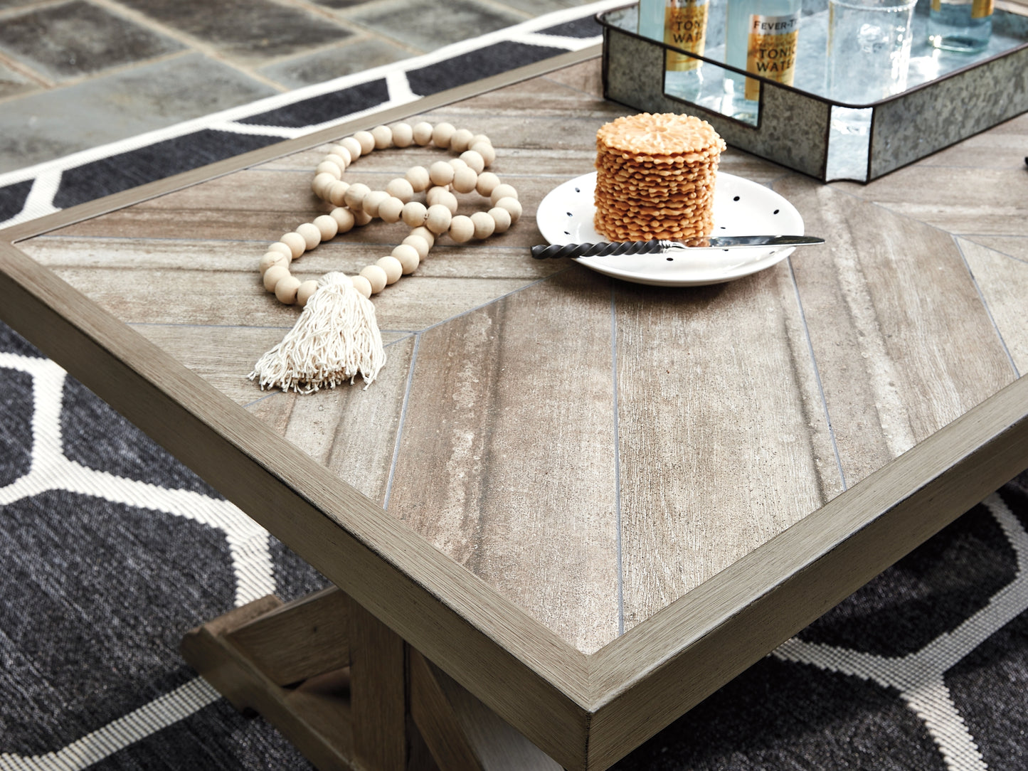Beachcroft Rectangular Cocktail Table Milwaukee Furniture of Chicago - Furniture Store in Chicago Serving Humbolt Park, Roscoe Village, Avondale, & Homan Square
