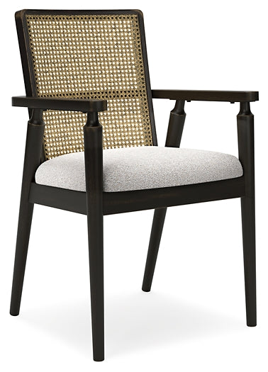 Galliden Dining UPH Arm Chair (2/CN)