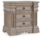 Blairhurst California King Panel Bed with Mirrored Dresser, Chest and Nightstand