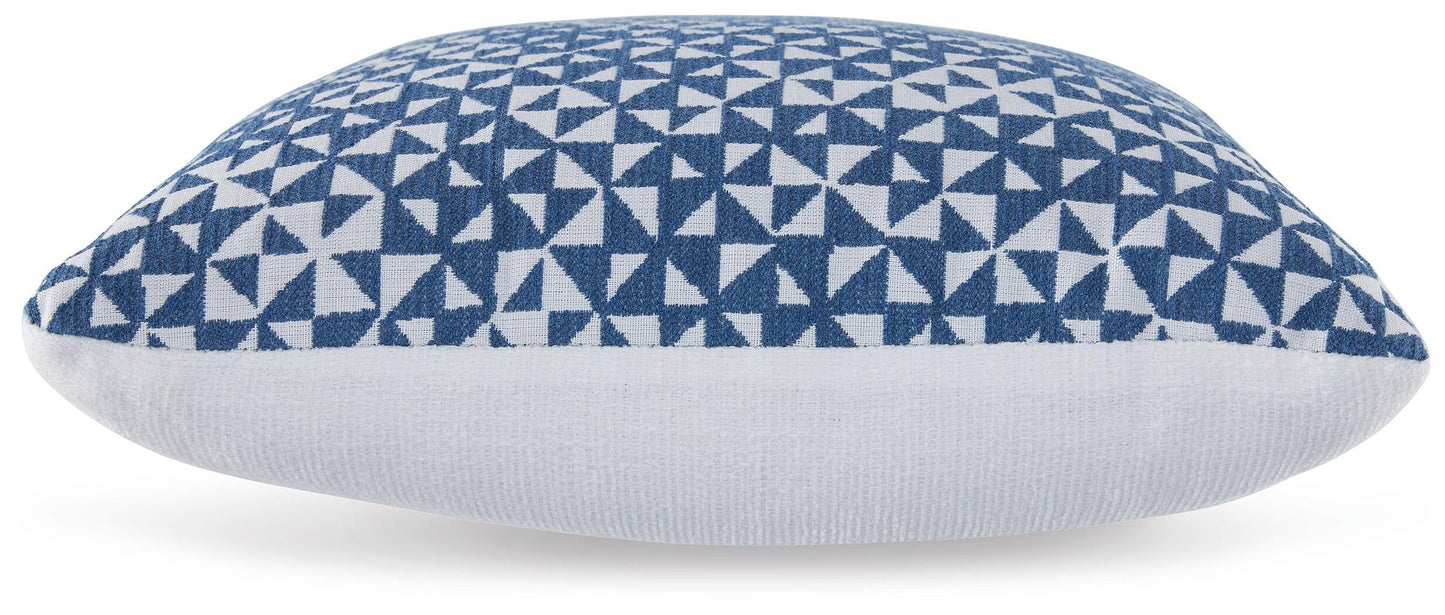 Jaycott Next-Gen Nuvella I/O Pillow