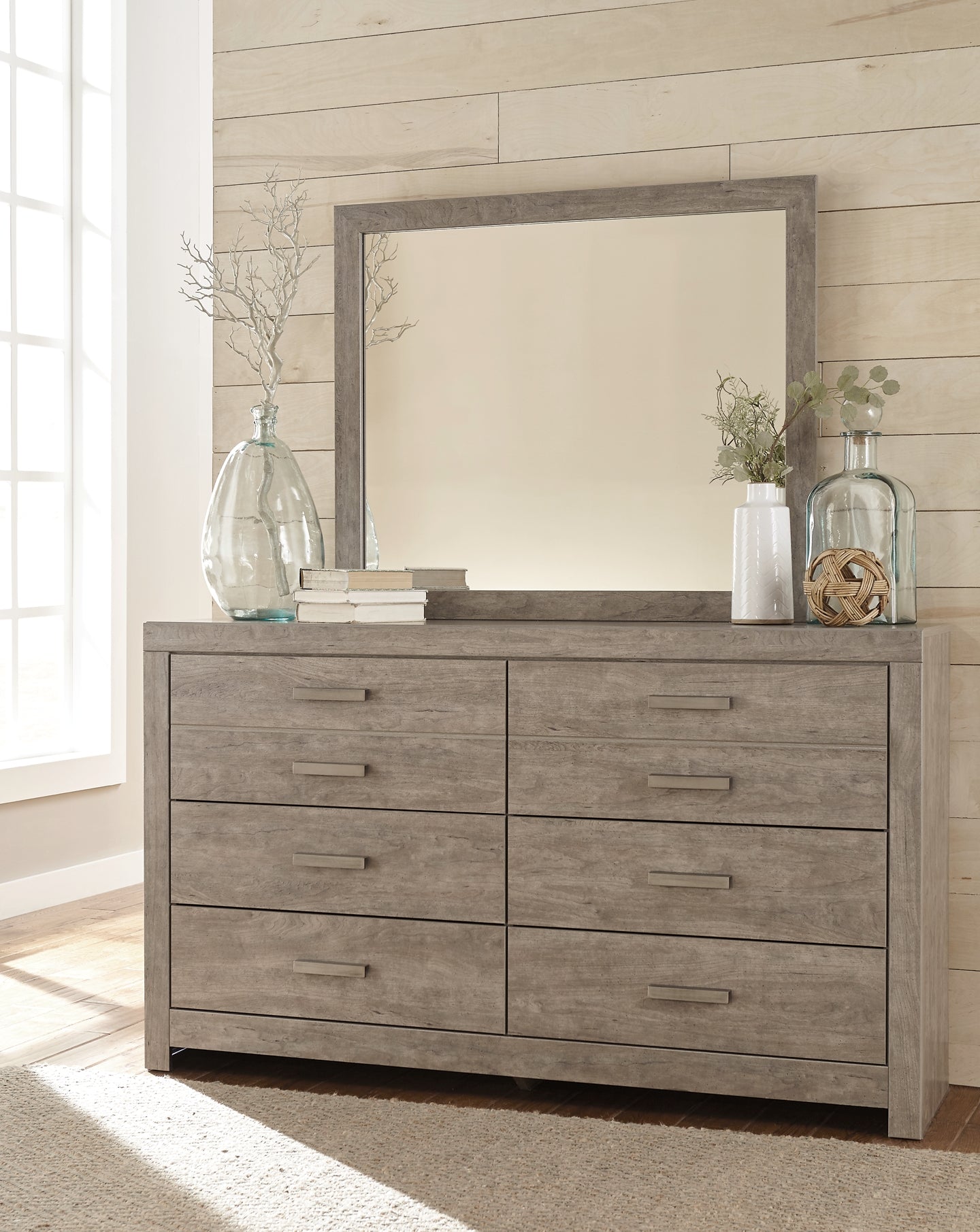 Culverbach Six Drawer Dresser Milwaukee Furniture of Chicago - Furniture Store in Chicago Serving Humbolt Park, Roscoe Village, Avondale, & Homan Square