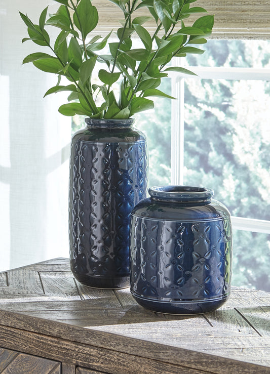 Marenda Vase Set (2/CN) Milwaukee Furniture of Chicago - Furniture Store in Chicago Serving Humbolt Park, Roscoe Village, Avondale, & Homan Square
