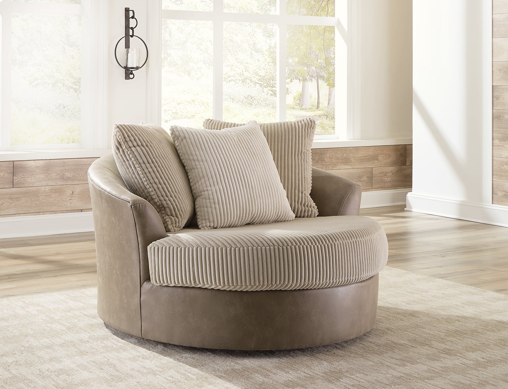 Keskin Oversized Swivel Accent Chair Milwaukee Furniture of Chicago - Furniture Store in Chicago Serving Humbolt Park, Roscoe Village, Avondale, & Homan Square