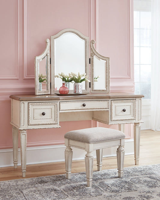 Realyn Vanity/Mirror/Stool (3/CN) Milwaukee Furniture of Chicago - Furniture Store in Chicago Serving Humbolt Park, Roscoe Village, Avondale, & Homan Square