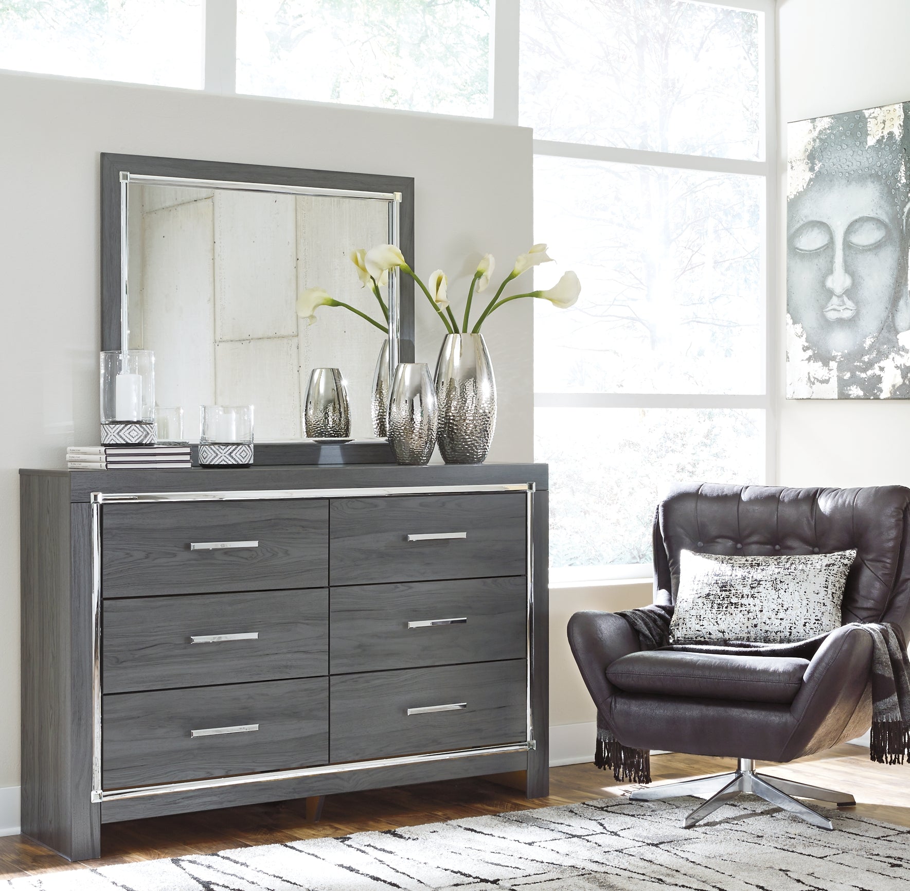 Lodanna Six Drawer Dresser Milwaukee Furniture of Chicago - Furniture Store in Chicago Serving Humbolt Park, Roscoe Village, Avondale, & Homan Square