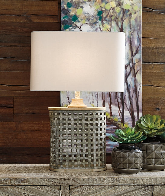 Deondra Metal Table Lamp (1/CN) Milwaukee Furniture of Chicago - Furniture Store in Chicago Serving Humbolt Park, Roscoe Village, Avondale, & Homan Square