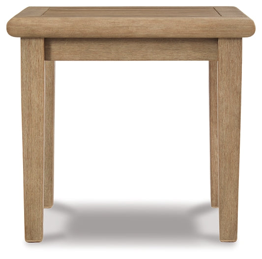 Gerianne Square End Table Milwaukee Furniture of Chicago - Furniture Store in Chicago Serving Humbolt Park, Roscoe Village, Avondale, & Homan Square