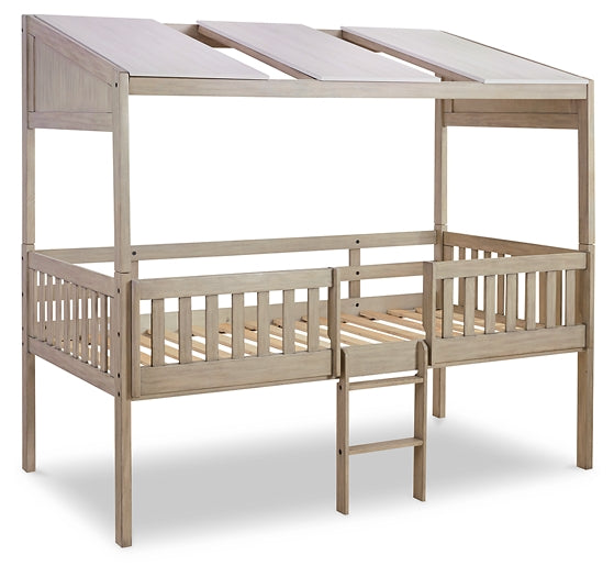 Wrenalyn Twin Loft Bed Milwaukee Furniture of Chicago - Furniture Store in Chicago Serving Humbolt Park, Roscoe Village, Avondale, & Homan Square