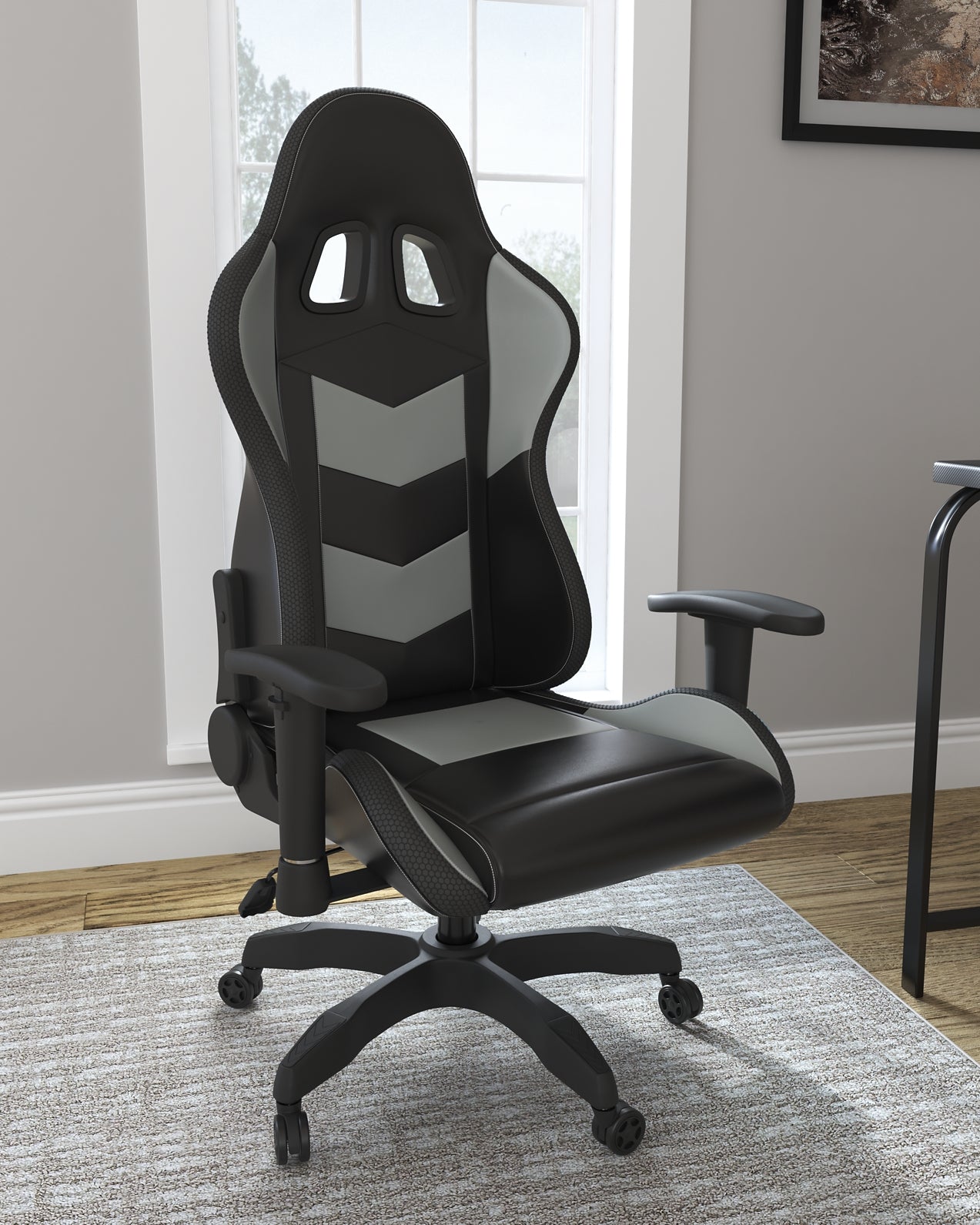 Lynxtyn Home Office Swivel Desk Chair Milwaukee Furniture of Chicago - Furniture Store in Chicago Serving Humbolt Park, Roscoe Village, Avondale, & Homan Square