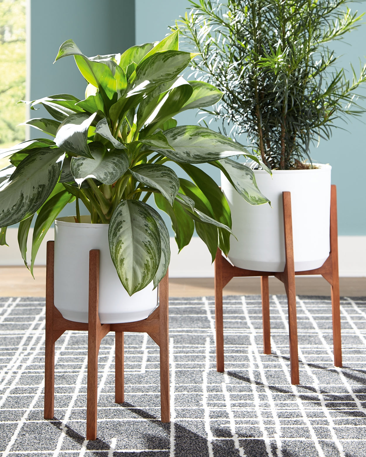 Dorcey Planter Set (2/CN) Milwaukee Furniture of Chicago - Furniture Store in Chicago Serving Humbolt Park, Roscoe Village, Avondale, & Homan Square