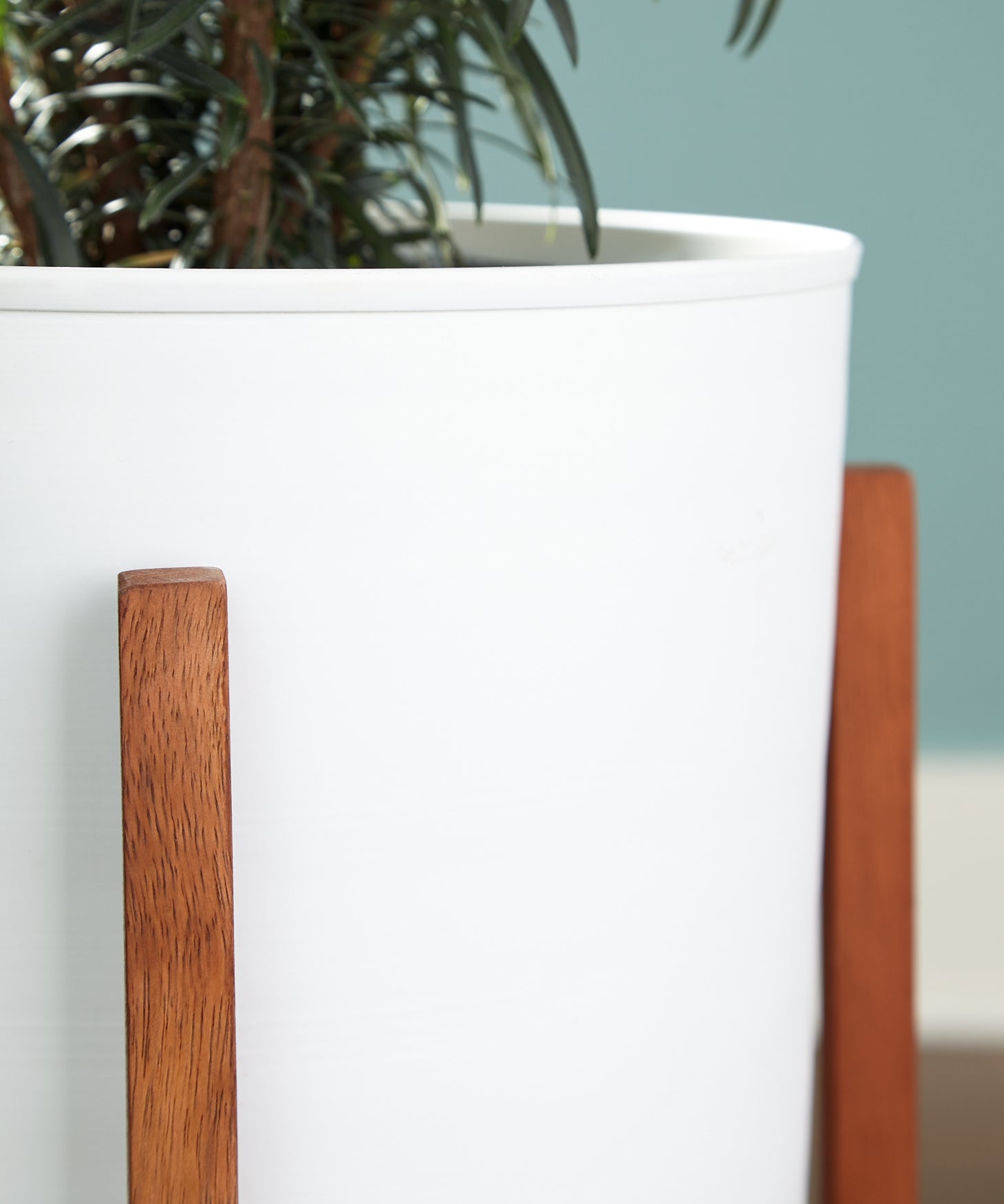 Dorcey Planter Set (2/CN) Milwaukee Furniture of Chicago - Furniture Store in Chicago Serving Humbolt Park, Roscoe Village, Avondale, & Homan Square