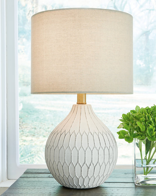 Wardmont Ceramic Table Lamp (1/CN) Milwaukee Furniture of Chicago - Furniture Store in Chicago Serving Humbolt Park, Roscoe Village, Avondale, & Homan Square