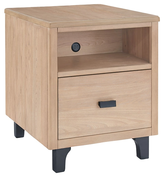 Freslowe Rectangular End Table Milwaukee Furniture of Chicago - Furniture Store in Chicago Serving Humbolt Park, Roscoe Village, Avondale, & Homan Square
