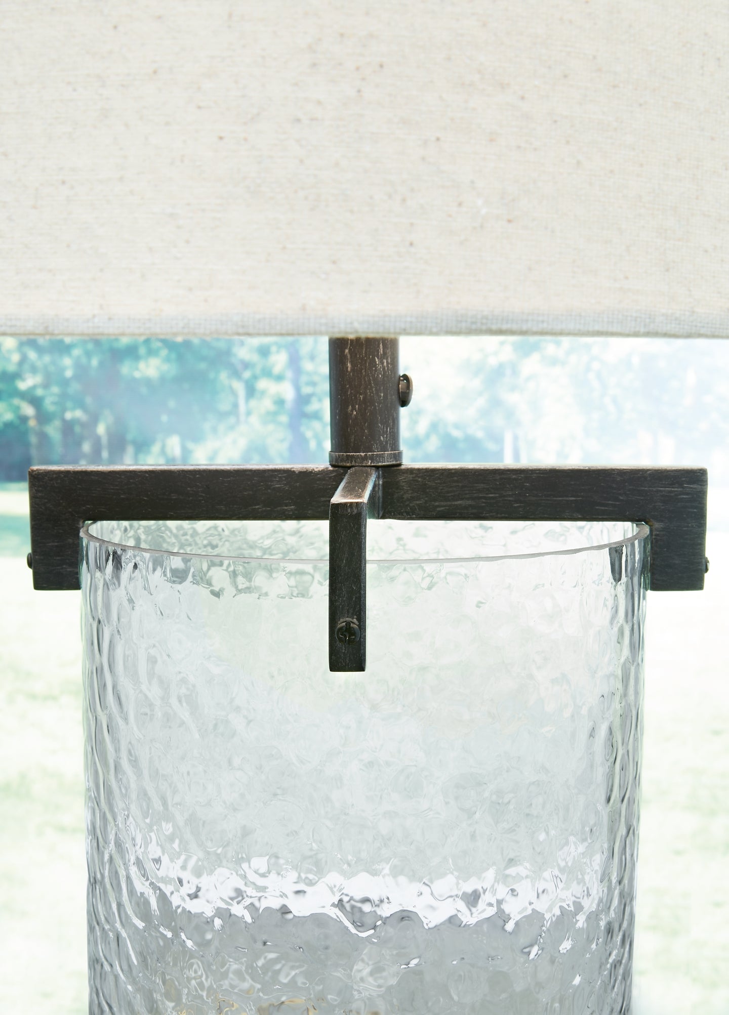 Fentonley Glass Table Lamp (1/CN) Milwaukee Furniture of Chicago - Furniture Store in Chicago Serving Humbolt Park, Roscoe Village, Avondale, & Homan Square