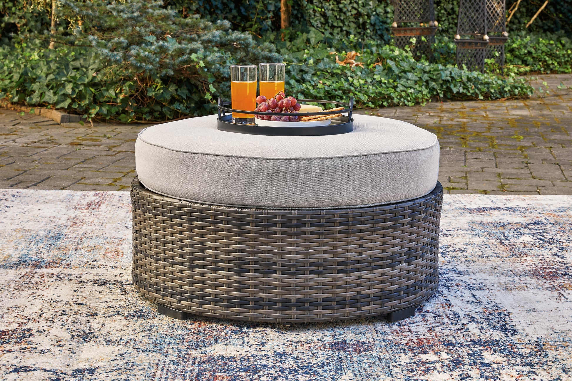 Harbor Court Ottoman with Cushion Milwaukee Furniture of Chicago - Furniture Store in Chicago Serving Humbolt Park, Roscoe Village, Avondale, & Homan Square
