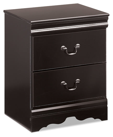 Huey Vineyard Queen Sleigh Headboard with Mirrored Dresser, Chest and Nightstand Milwaukee Furniture of Chicago - Furniture Store in Chicago Serving Humbolt Park, Roscoe Village, Avondale, & Homan Square