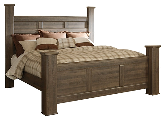 Juararo California King Poster Bed with Mirrored Dresser Milwaukee Furniture of Chicago - Furniture Store in Chicago Serving Humbolt Park, Roscoe Village, Avondale, & Homan Square
