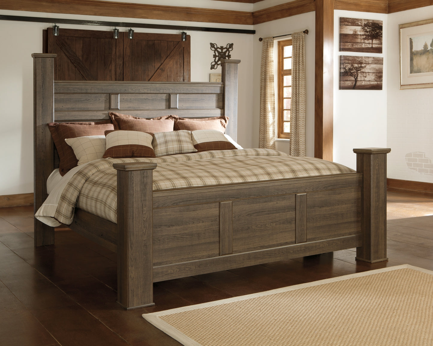 Juararo California King Poster Bed with Mirrored Dresser and Chest Milwaukee Furniture of Chicago - Furniture Store in Chicago Serving Humbolt Park, Roscoe Village, Avondale, & Homan Square