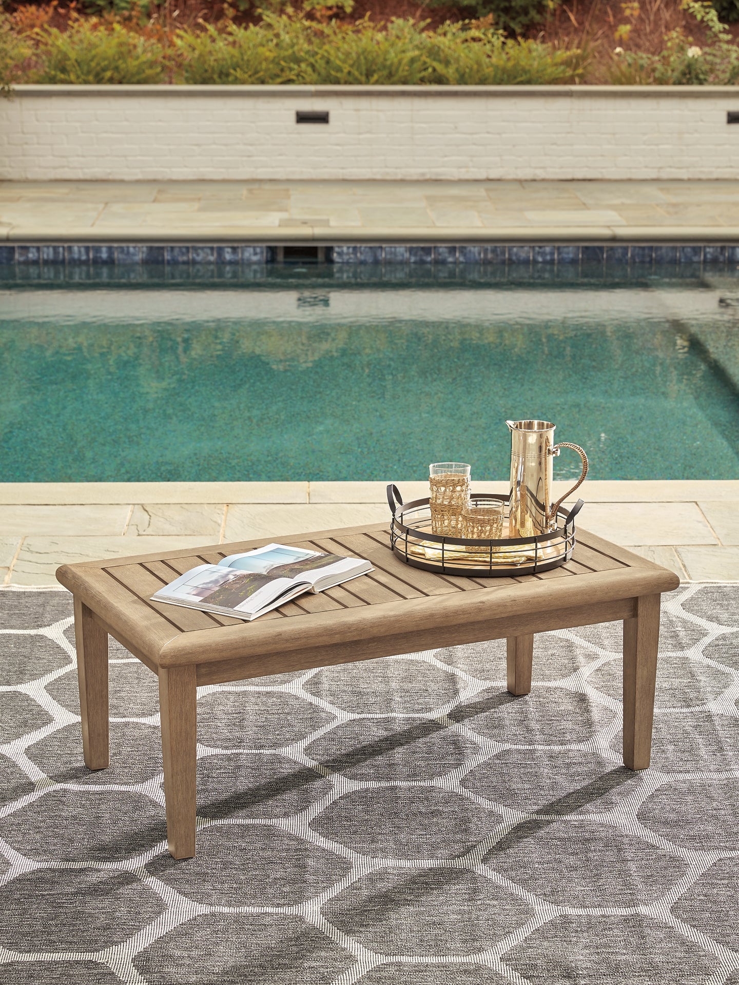 Gerianne Outdoor Coffee Table with 2 End Tables Milwaukee Furniture of Chicago - Furniture Store in Chicago Serving Humbolt Park, Roscoe Village, Avondale, & Homan Square