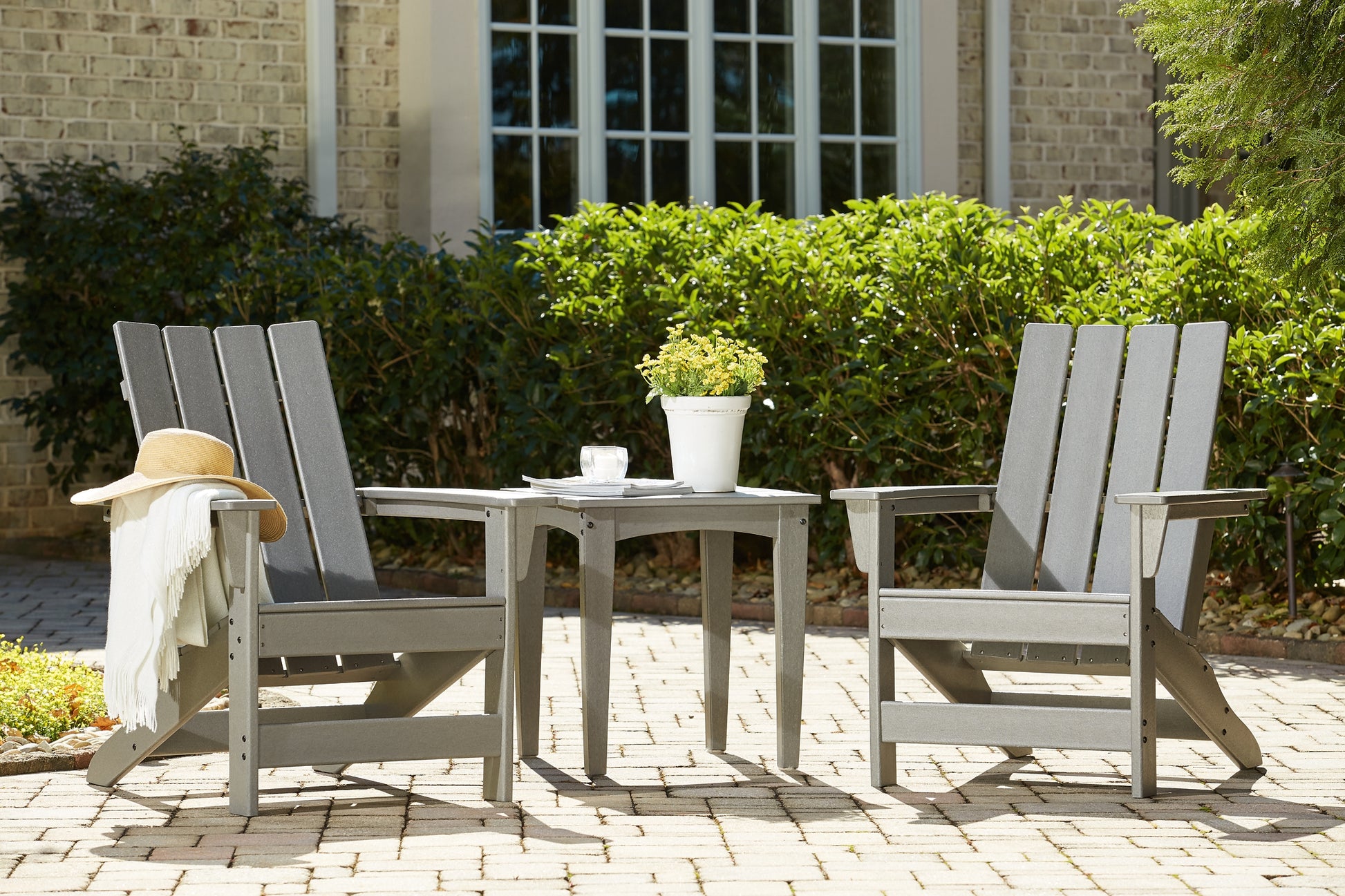 Visola Outdoor Chair with End Table Milwaukee Furniture of Chicago - Furniture Store in Chicago Serving Humbolt Park, Roscoe Village, Avondale, & Homan Square
