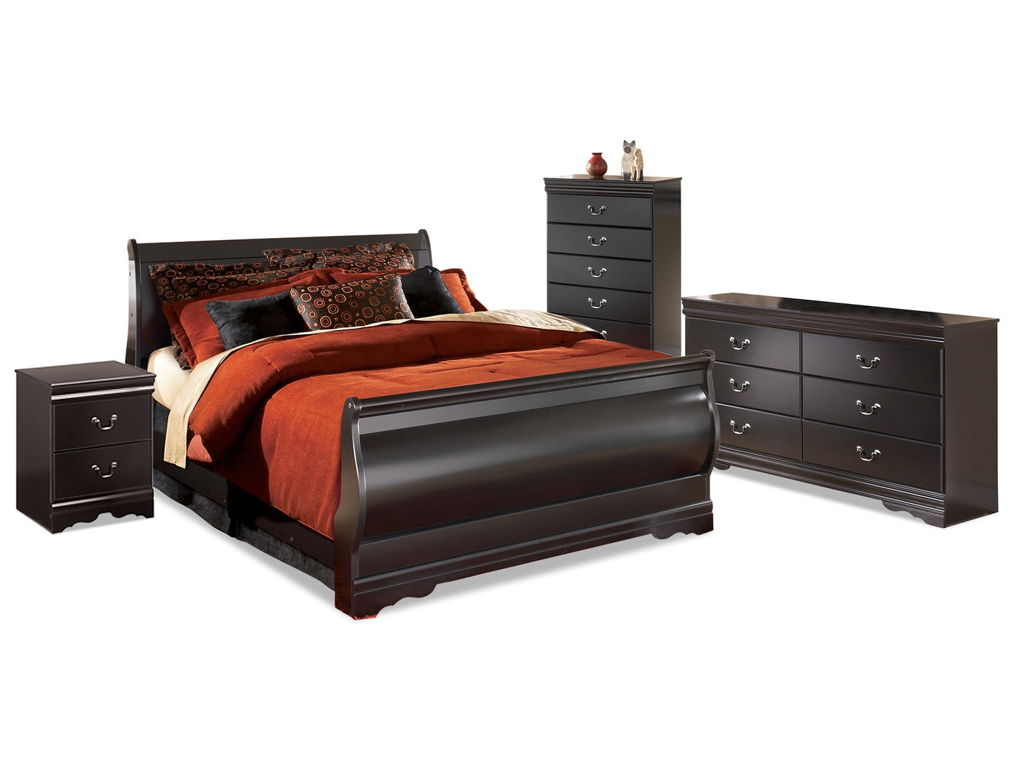 Huey Vineyard Queen Sleigh Bed with Mirrored Dresser and Nightstand Milwaukee Furniture of Chicago - Furniture Store in Chicago Serving Humbolt Park, Roscoe Village, Avondale, & Homan Square