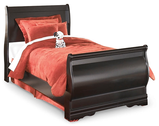 Huey Vineyard Full Sleigh Bed with Mirrored Dresser, Chest and Nightstand Milwaukee Furniture of Chicago - Furniture Store in Chicago Serving Humbolt Park, Roscoe Village, Avondale, & Homan Square
