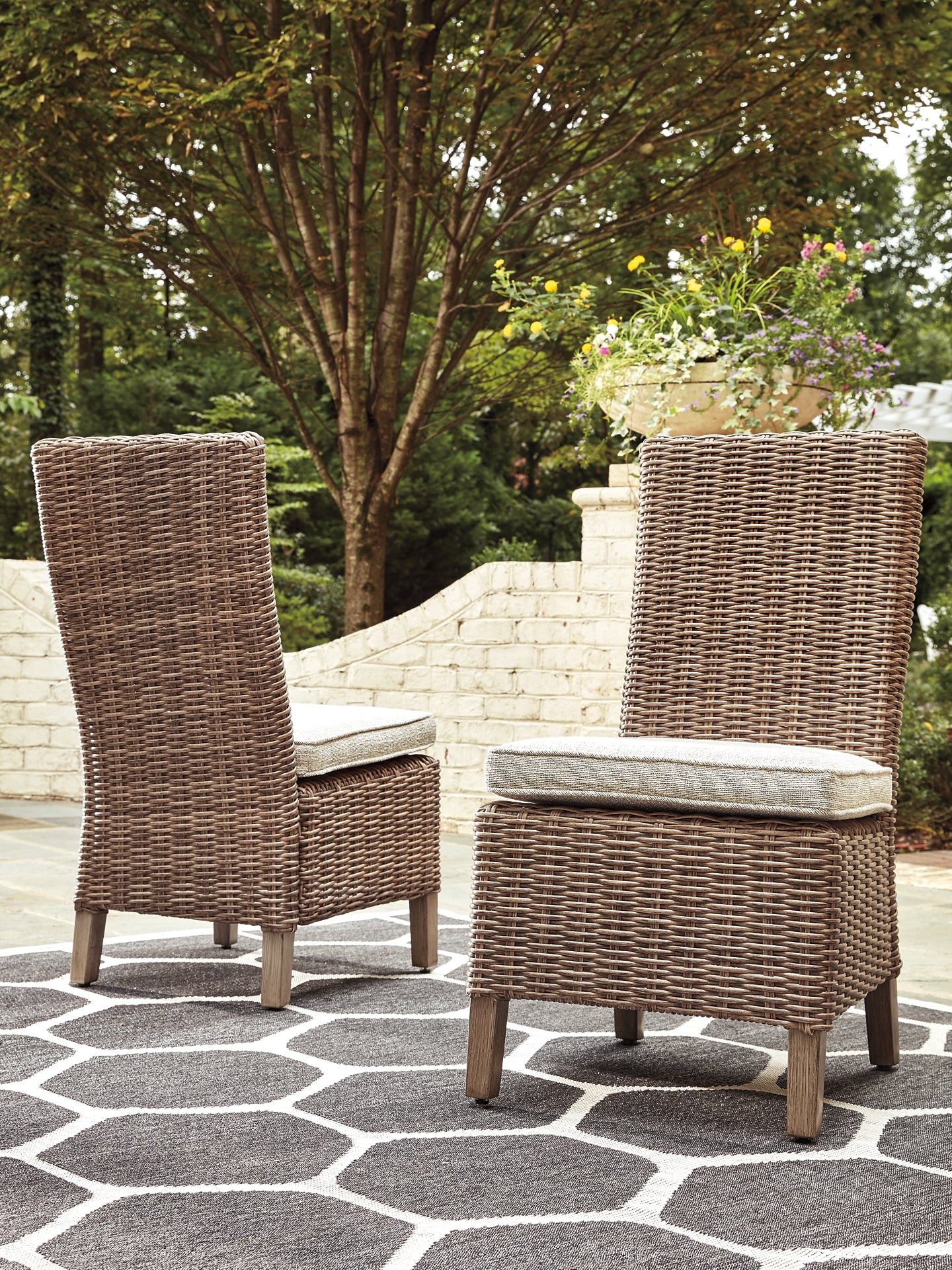Beachcroft Outdoor Dining Table and 4 Chairs and Bench Milwaukee Furniture of Chicago - Furniture Store in Chicago Serving Humbolt Park, Roscoe Village, Avondale, & Homan Square