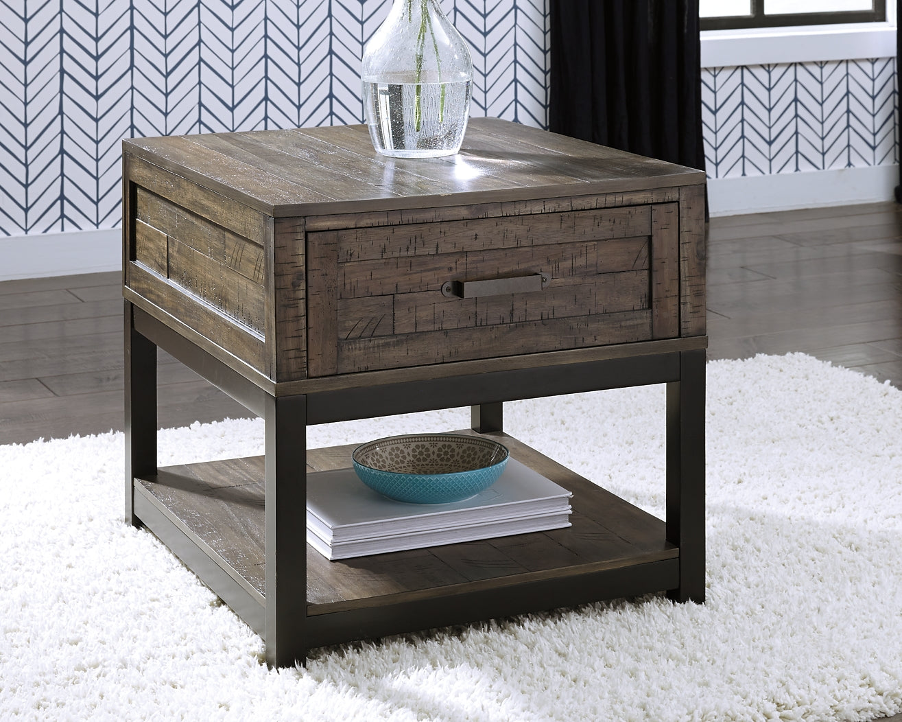 Johurst Coffee Table with 2 End Tables Milwaukee Furniture of Chicago - Furniture Store in Chicago Serving Humbolt Park, Roscoe Village, Avondale, & Homan Square
