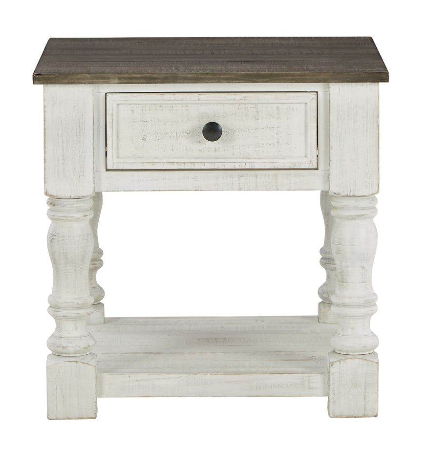 Havalance Coffee Table with 2 End Tables Milwaukee Furniture of Chicago - Furniture Store in Chicago Serving Humbolt Park, Roscoe Village, Avondale, & Homan Square