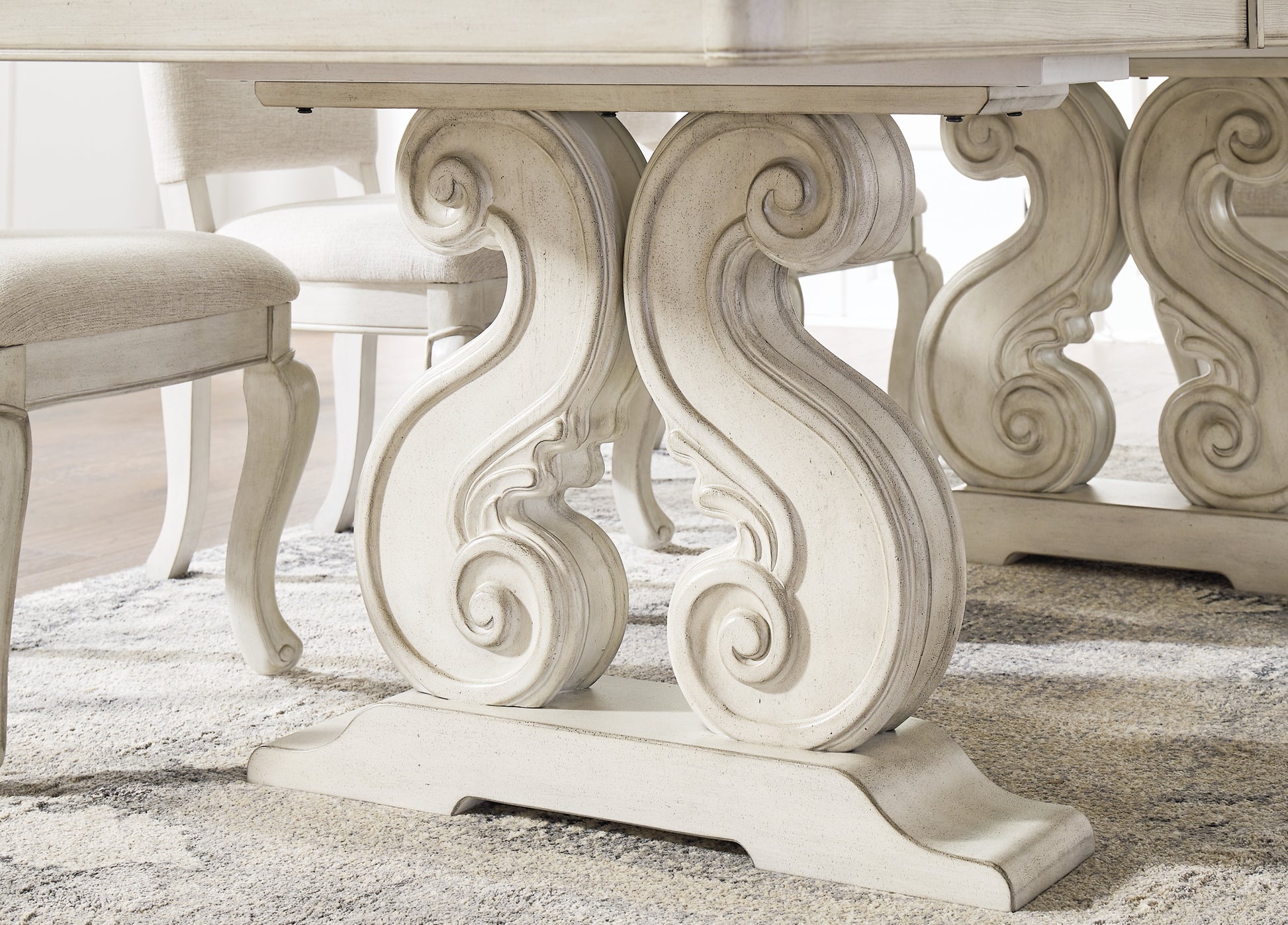 Arlendyne Dining Table and 4 Chairs Milwaukee Furniture of Chicago - Furniture Store in Chicago Serving Humbolt Park, Roscoe Village, Avondale, & Homan Square