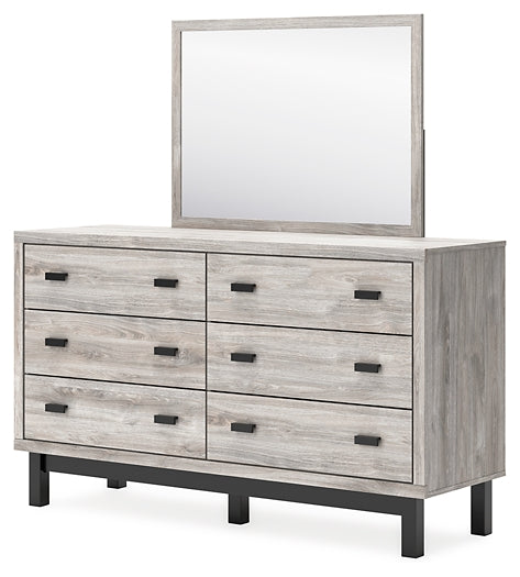 Vessalli Queen Panel Headboard with Mirrored Dresser and 2 Nightstands